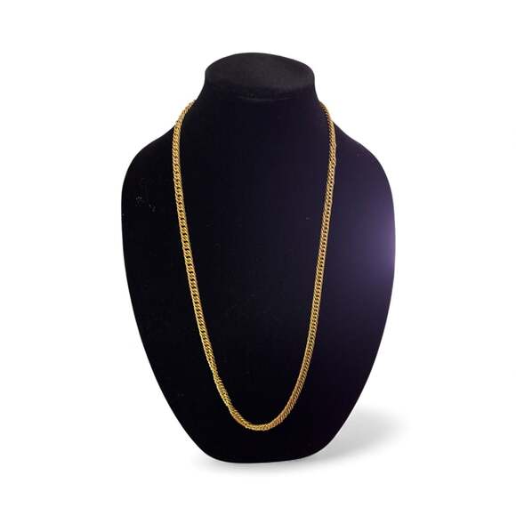 Chanel Vintage Gold Tone 31 Rue Cambon Name Tag Logo Pendant Necklace - Picture 2 of 2